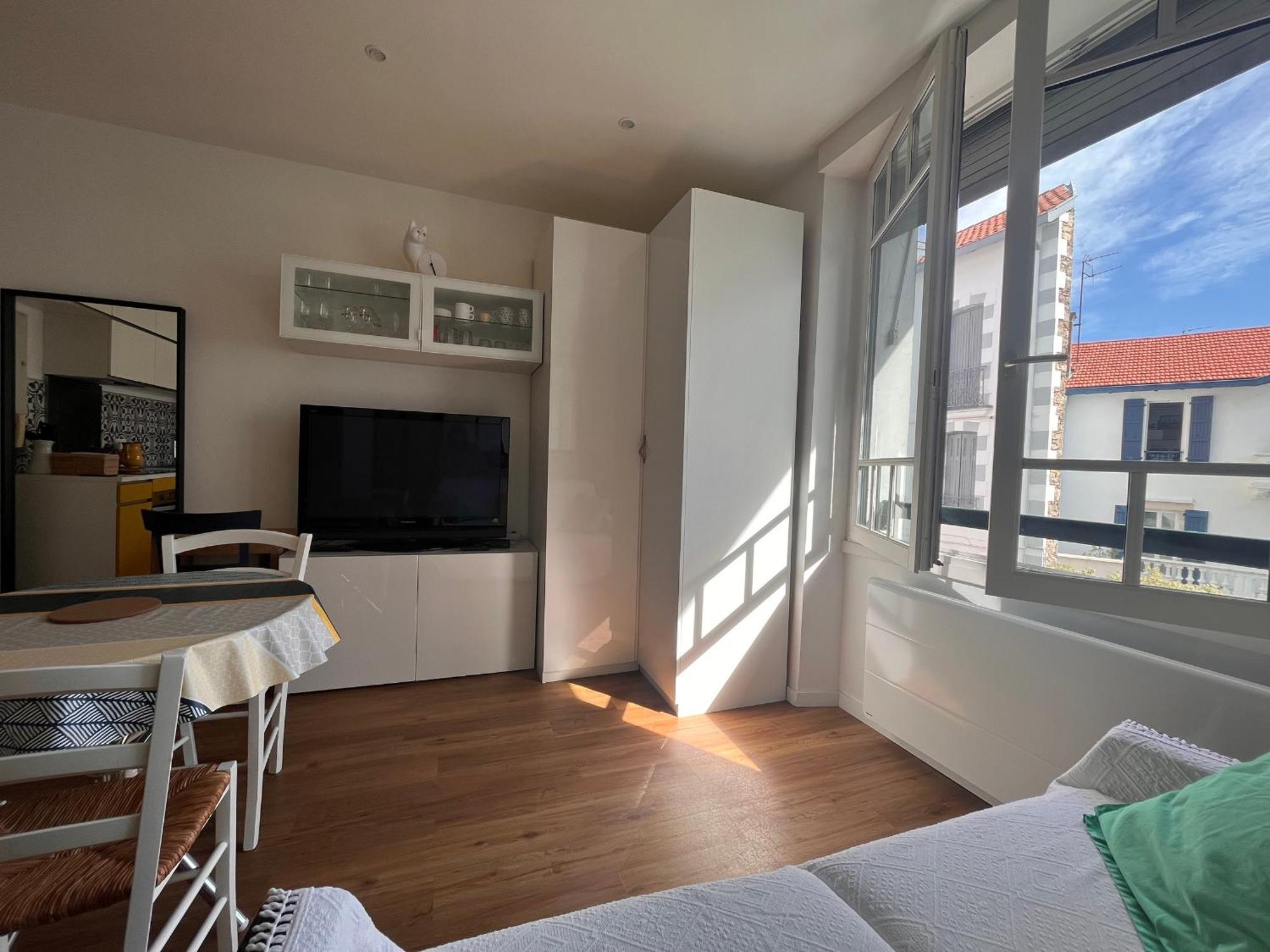 Appartement Lumineux 1 Chambre Au Coeur De Saint-Jean-De-Luz, Proche Plage Et Halles - Fr-1-239-890 Eksteriør billede
