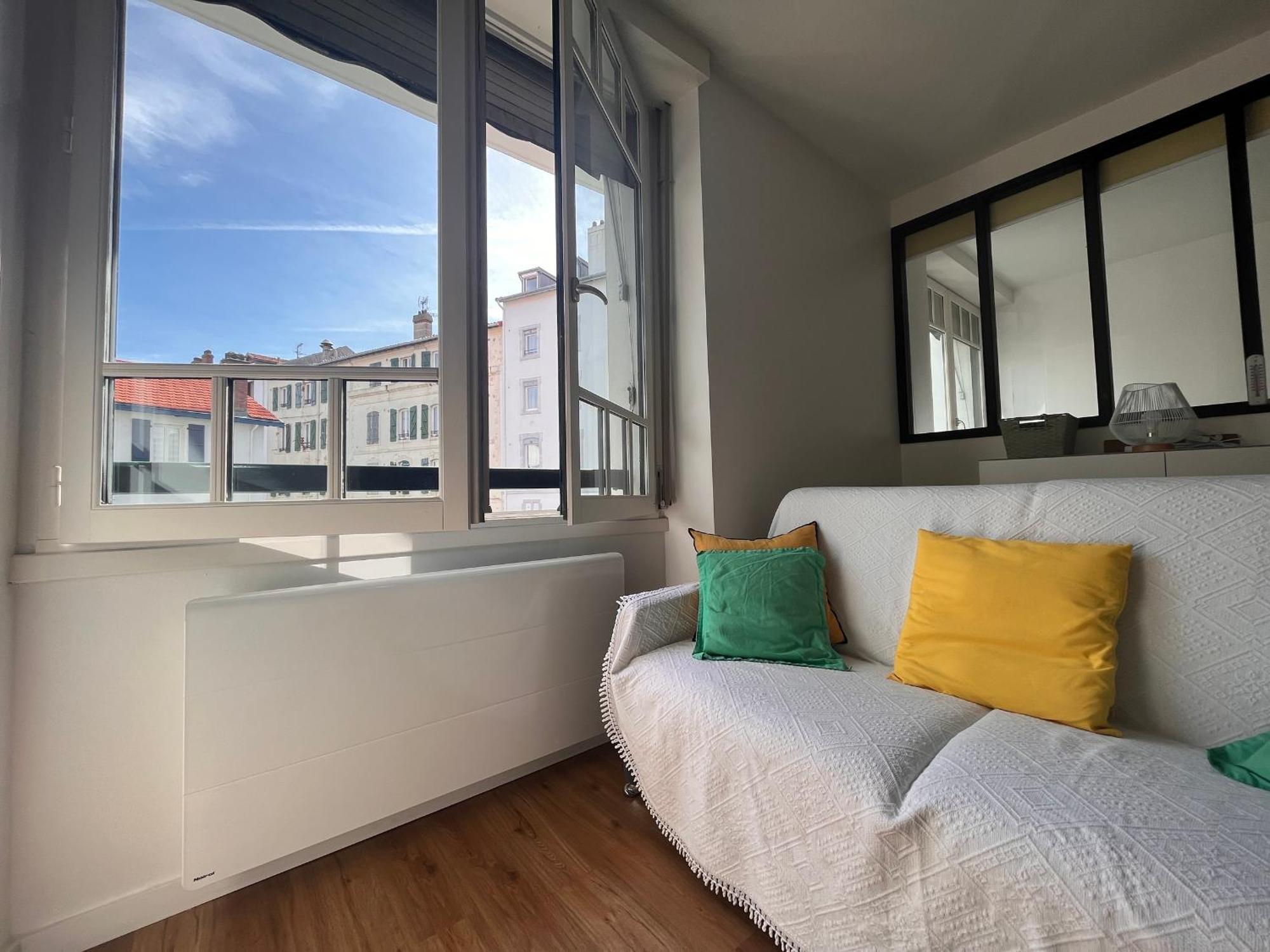 Appartement Lumineux 1 Chambre Au Coeur De Saint-Jean-De-Luz, Proche Plage Et Halles - Fr-1-239-890 Eksteriør billede